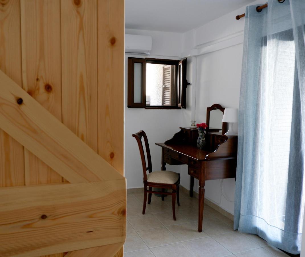 Mani Home Neo Oitilo ภายนอก รูปภาพ